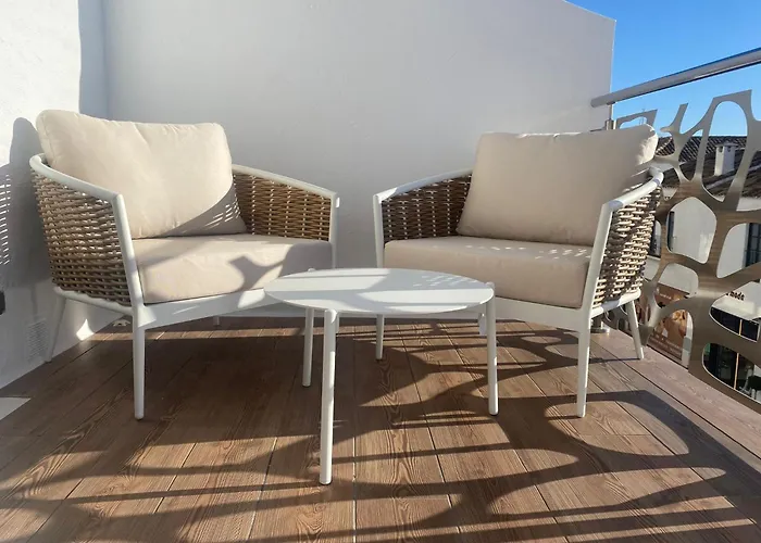Casa Clock House Banus