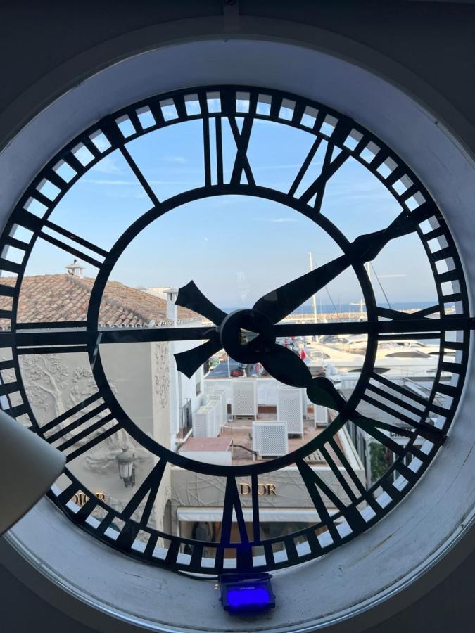 Casa Clock House Banus Apartment *