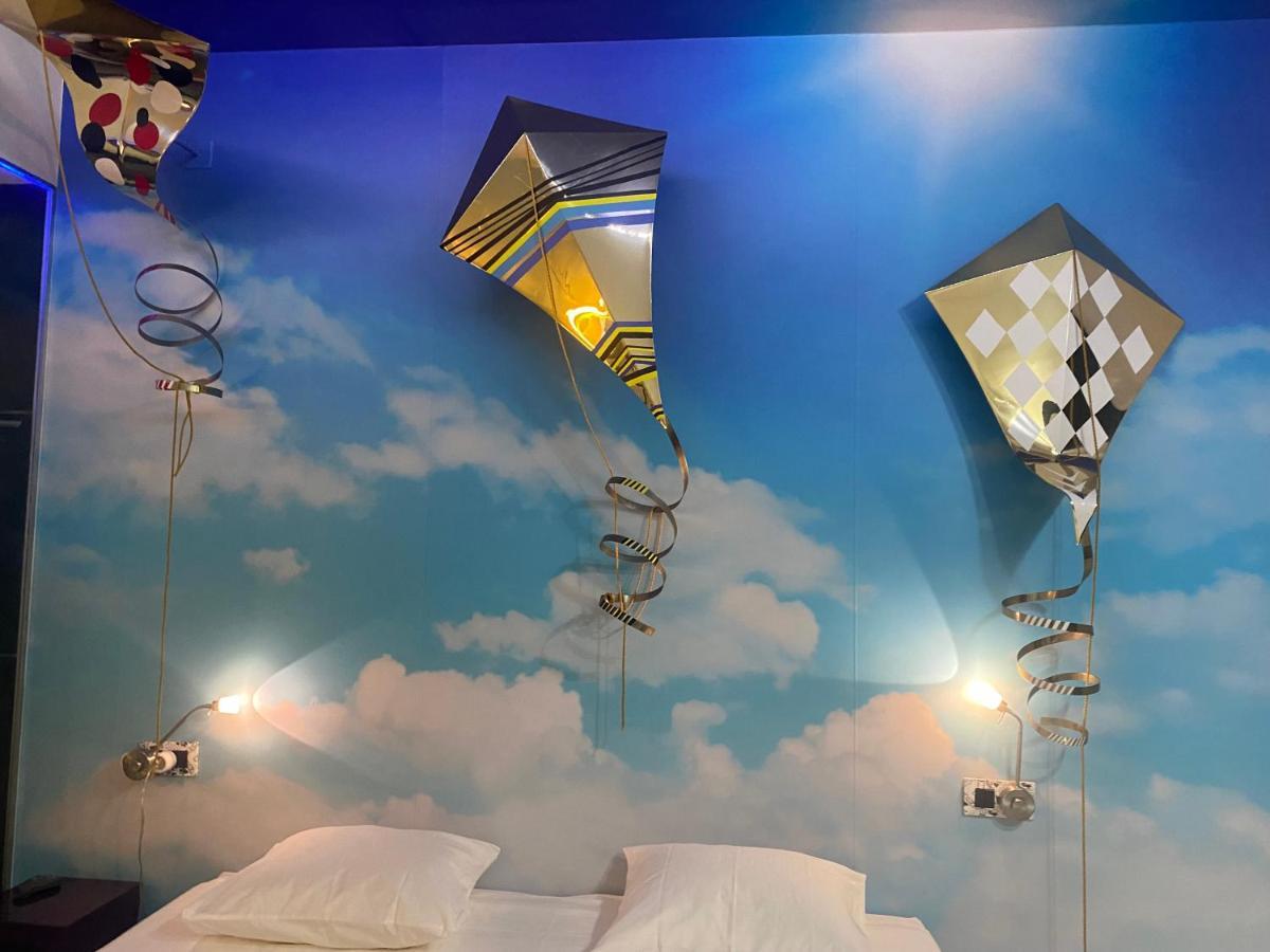 Casa Clock House Banus *